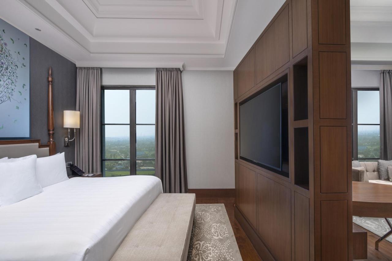 Itc Royal Bengal, A Luxury Collection Hotel, Kalküta Dış mekan fotoğraf A bedroom at the hotel